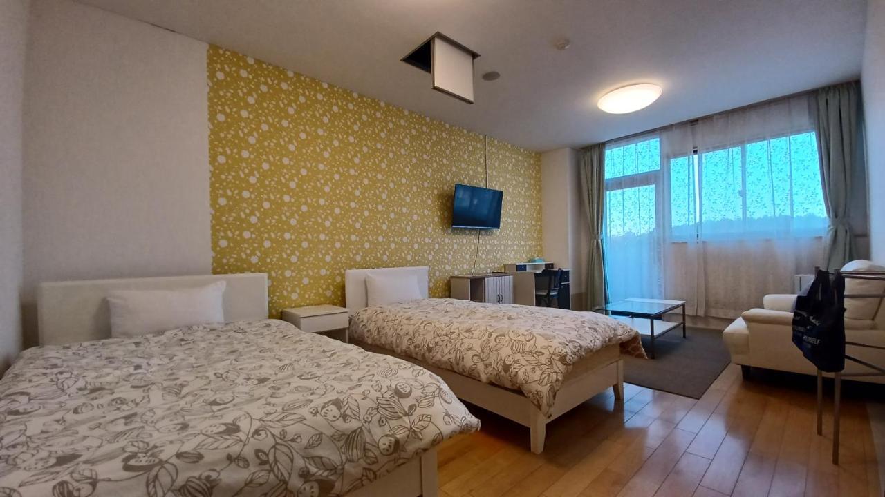 Hotel Swan Lake Nagara Nagara  Eksteriør billede